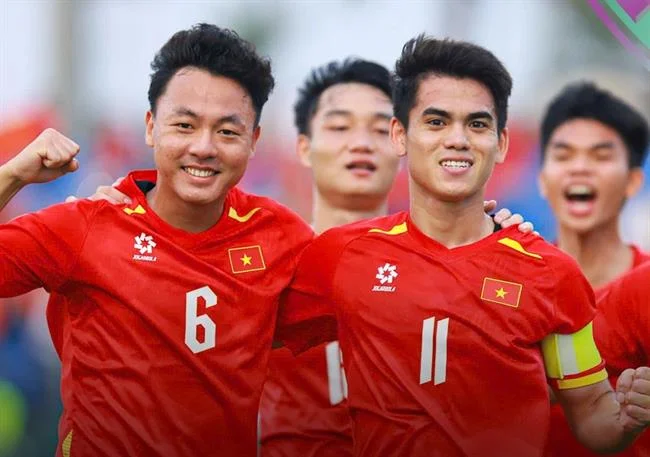 Trò chơi máy đánh bạc (nổ hũ) tại 8kbe với cơ hội trúng jackpot lớn